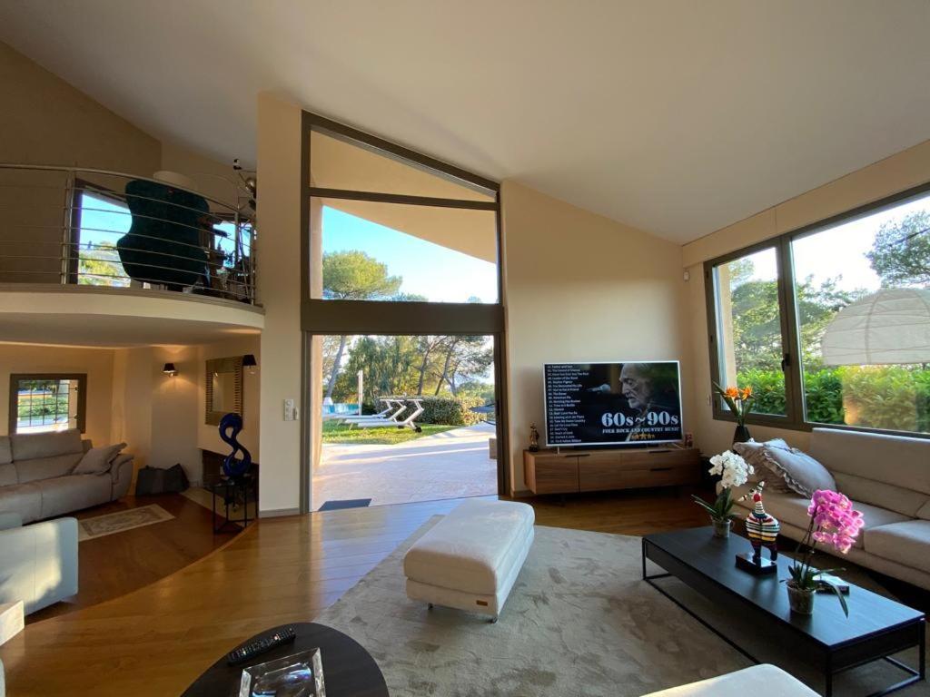 Frgk Datcha "Villa Prestige Mougins" Экстерьер фото