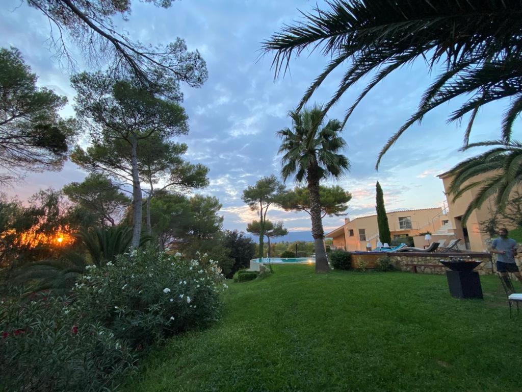 Frgk Datcha "Villa Prestige Mougins" Экстерьер фото